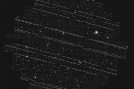 Starlink Projesi Teleskop Gözlem Çizgi Problemi