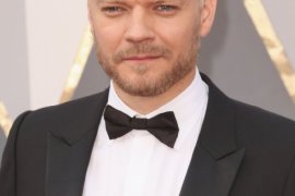 Pilou Asbæk